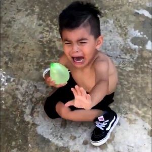 Meet your Posher, Simone